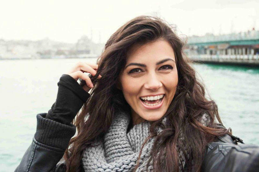 woman in grey jumper
